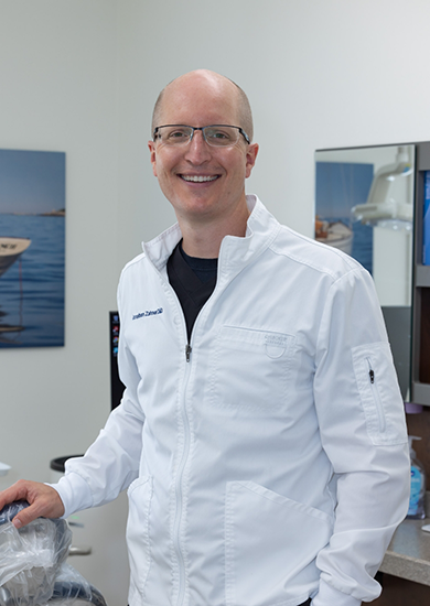 Ellington dentist Doctor Jonathan Zahner
