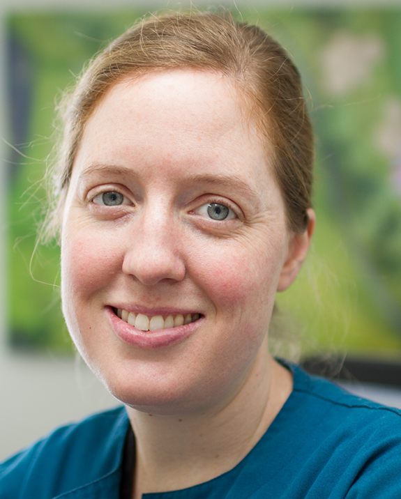 Dental hygienist Elisa